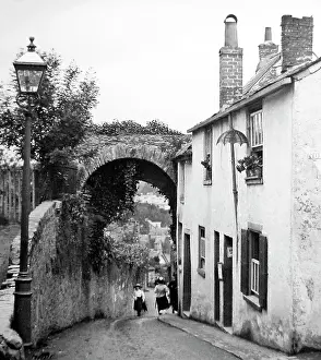 Totnes: Totnes