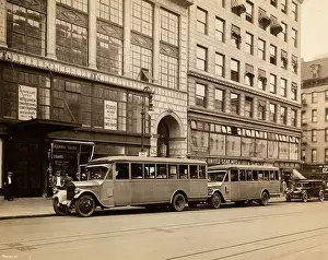 Busses: Tour bus, 1920s