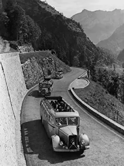 Tage: Tour bus, 1938