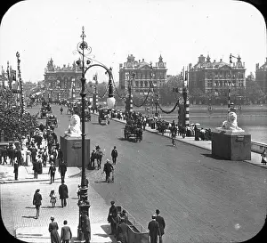 Predominantly: Tour of the Colonies - Westminster Bridge