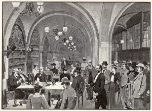 Ratskeller: Tourists in Ratskeller