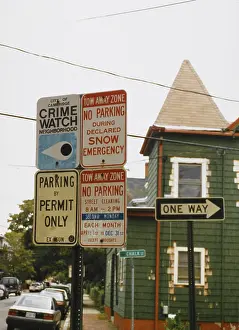 Restrictions: TOWAWAY ZONE