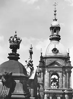Collegiate: Side tower of the Berlin Cathedral, 1933