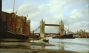 Winkfield: Tower Bridge