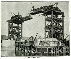 Feat: Tower Bridge under construction, April 1892
