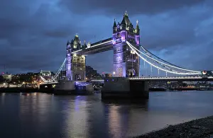 Bascule: Tower Bridge, London, England