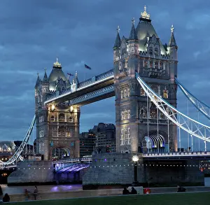 Bascule: Tower Bridge, London, UK