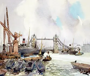Bascule: Tower Bridge ? River Thames, London