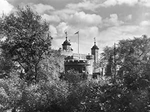1078: TOWER OF LONDON