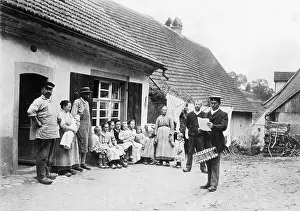 Midst: Town crier in the midst of a peasant family