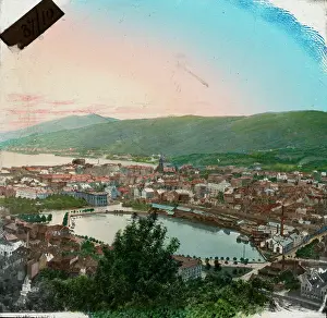 Fertile: Town by the sea with an inland dock
