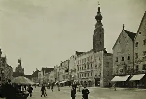 Plazas: Town square of Braunau