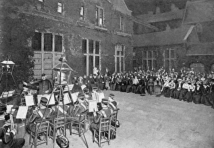 Toynbee: TOYNBEE HALL INTERIOR