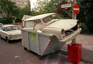 1990er: Trabi is worn out
