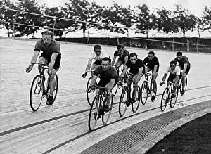 Avus: Track cyclist during training, 1936