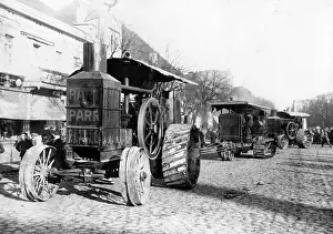 Towing: Tractors left behind by Russian troops, 1915