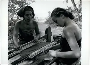 Handicrafts: Traditional Bali Life