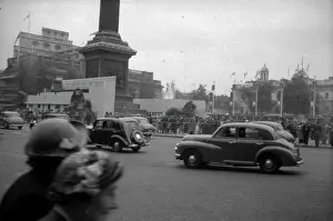 Horseracing: Trafalgar Square, London - 1953