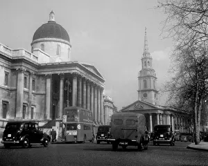 The John Turner Photographic Collection: Trafalgar Square, London