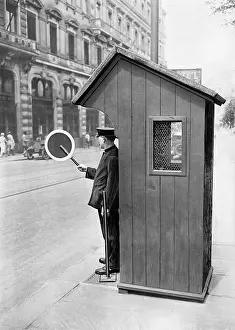 Seldom: Traffic policeman in Leipzig, 1931