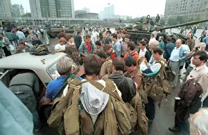 Putsch: Tragic developments of 1991 August putsch in Moscow