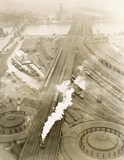 Gasometer: TRAIN AT BATTERSEA