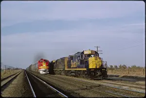 Topeka: Train - Railroad - Diesel - Transportation