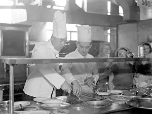 Fellowes: TRAINEE CHEFS 1930S