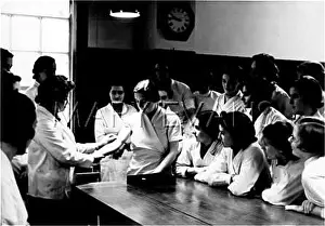 Traced: TRAINEE WOMEN MEDICS