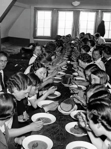 Lass: Training camp of the BDM in Berlin 1938