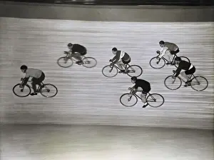 Cycling: Training at the cycling track