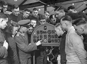 Instructed: Training of flight personnel at the German Luftwaffe, 1936