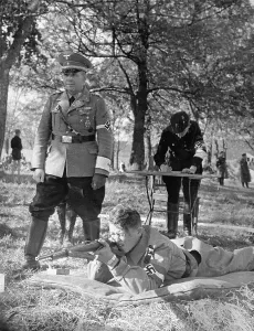 Caliber: Training of Hitler Youth members during the Second World War