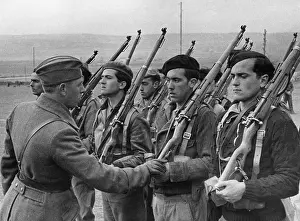 Contingent: Training of officer candidates of the Condor