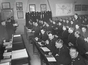 Explains: Training of policemen in Paris, 1937