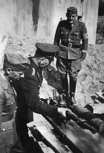 Construct: Training of the Todt Organization, 1942