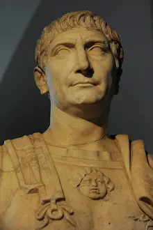 Carlsberg: Trajan (53-177 A.D.). Roman Emperor. Sculture. Ny Carlsberg