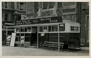 Booking: Tram-hut Booking Office