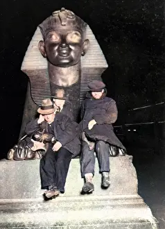 Sphynx: TRAMPS UNDER THE SPHYNX