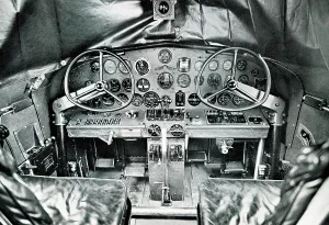 Steering: Trans-Canada Lockheed Aircraft, Pilot's cockpit