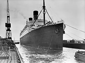 Homeric: The transatlantic liner Homeric, 1932
