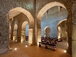 Horseshoe: Transept, Abbaye Saint-Michel de Cuxa, Codalet, France