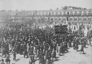 Tehran: Transfer of the body Nassr ed-din in Tehran, 1896