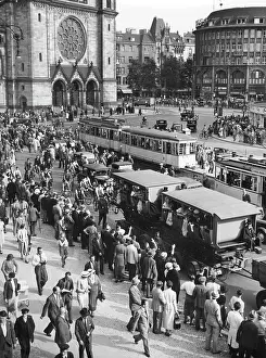 Kaiserdamm: Transport of the Adler through Berlin, 1936