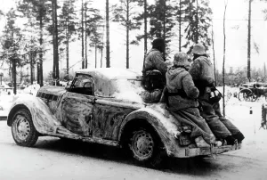 Squat: Transport on the Eastern Front, 1943