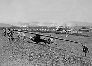 Plateau: Transport of a glider at the Wasserkuppe, 1929