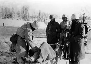 Theodor: Transport of a wounded man, 1942