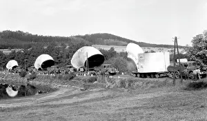 Orlik: Transportation - oversized load - Orlik dam components