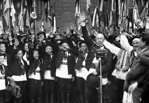 Doctrine: Transylvanian choir boys in Berlin, 1934