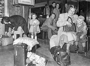 Westbahnhof: Travel at Pentecost 1957